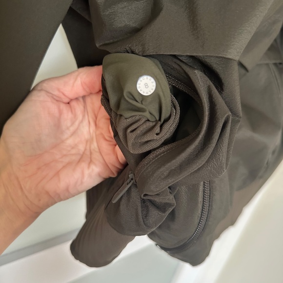 Lululemon reversible bomber jacket - Picture 8 of 8